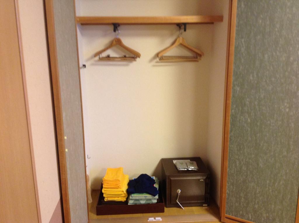 Hanakagura Higashikagura Zimmer foto